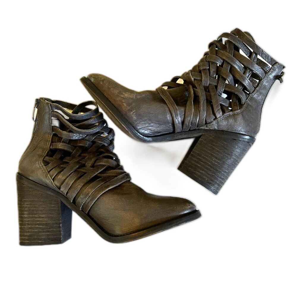 Free People Carrera‎ Woven Leather Ankle Boots – Size 37 (7)